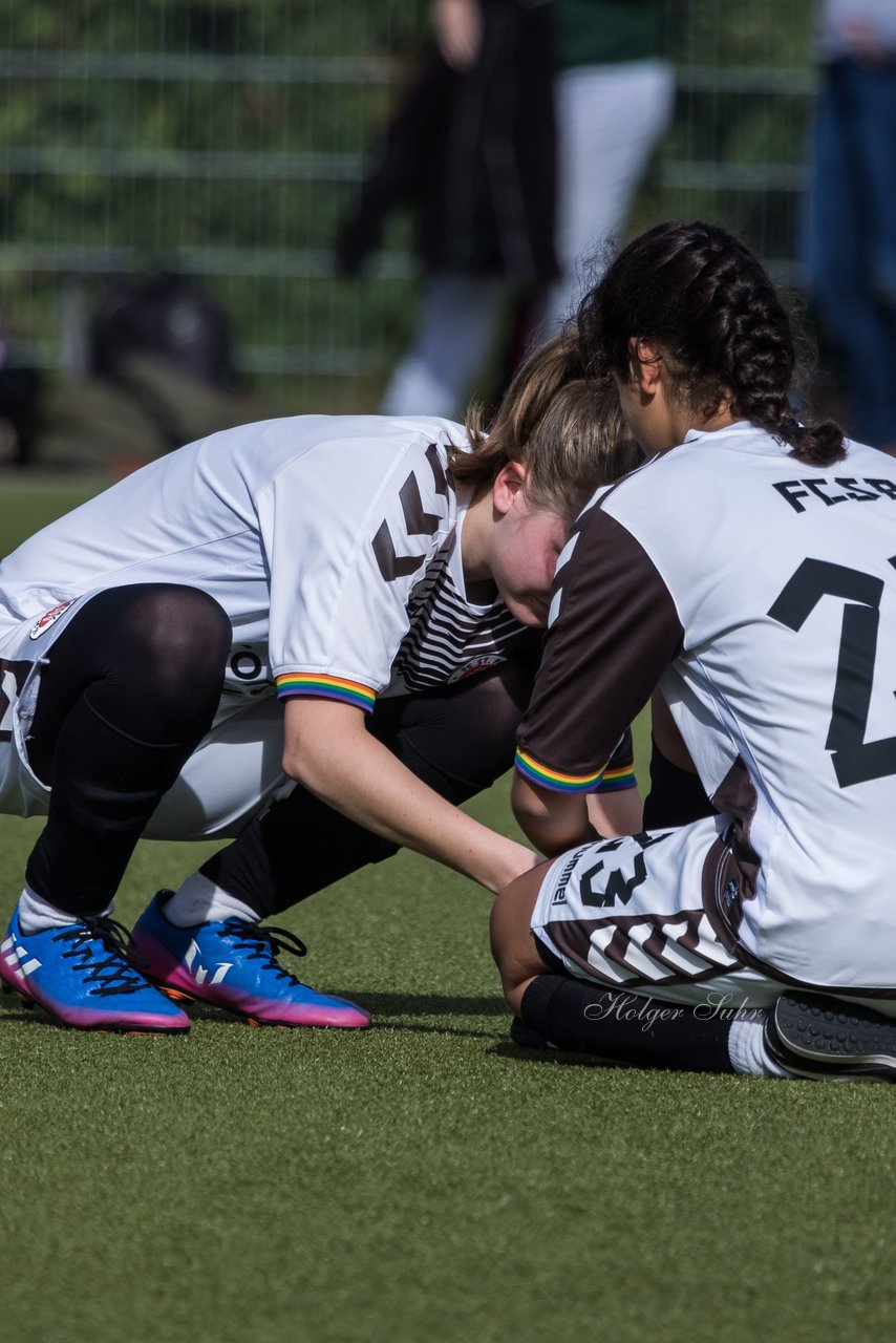 Bild 254 - B-Juniorinnen Wedel - St. Pauli : Ergebnis: 1:2